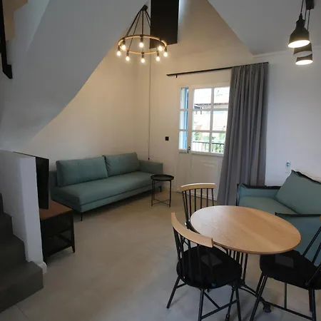 Aenea Luxurious Residences Apartman *